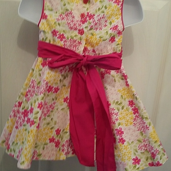 Dress - Picture 3 of 4